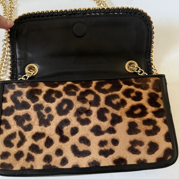 Henri Bendel Leopard Calf Hair Crossbody/ Shoulder Bag Purse Gold Chain - Picture 7 of 12